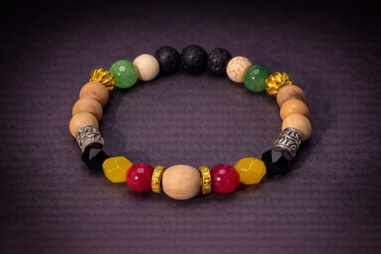 Tri Hita Karana Bangle - Love